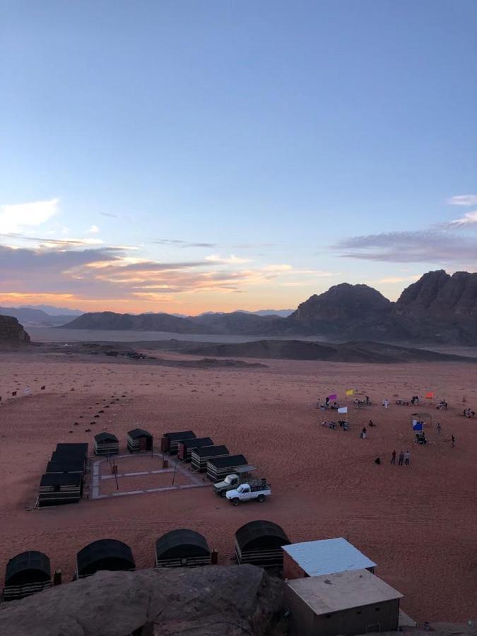 Wadi Rum Starlight Camp Zewnętrze zdjęcie